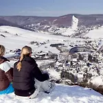Belvita 2 Mit Hallenbad & Sauna - In Ruhiger Zentrumsrandlage Lägenhet *
